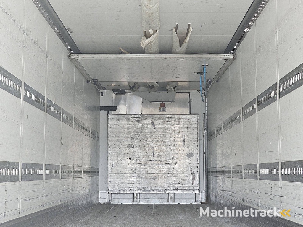 SCHMITZ SKO 24 ladebordwand