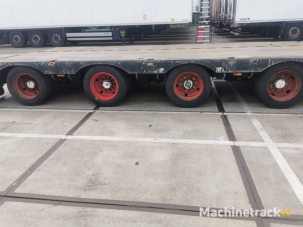 NOOTEBOOM OSD-850-04V 4 axle 1x extendable