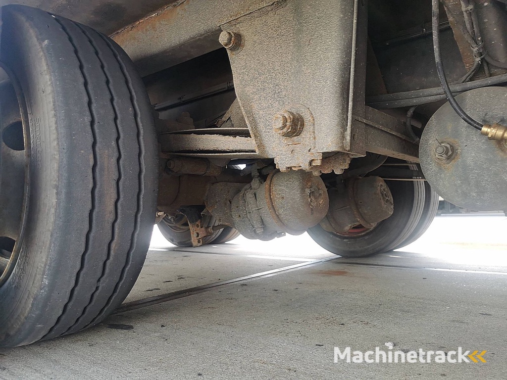 NOOTEBOOM OSD-50-04V 4 axle extendable