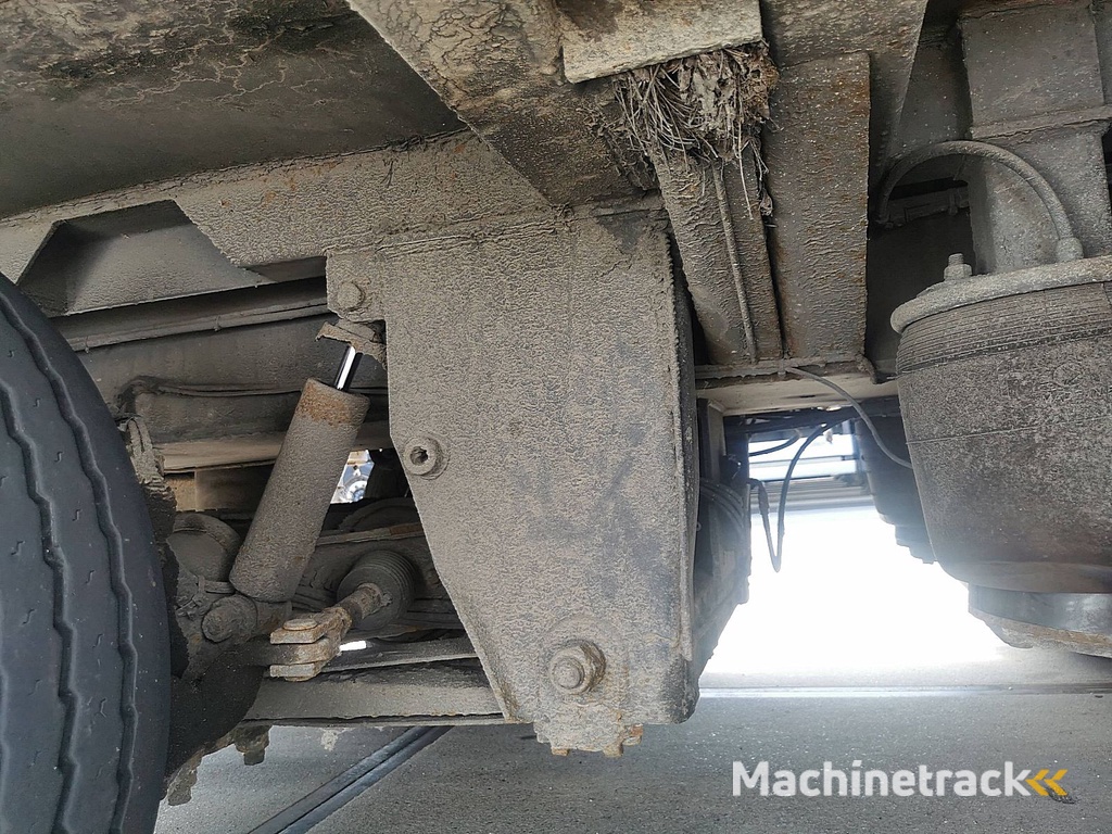 NOOTEBOOM OSD-50-04V 4 axle extendable