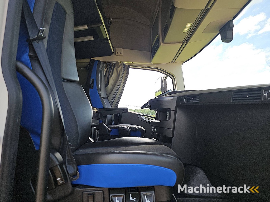 VOLVO FH 500 xl led 2x tank veb+