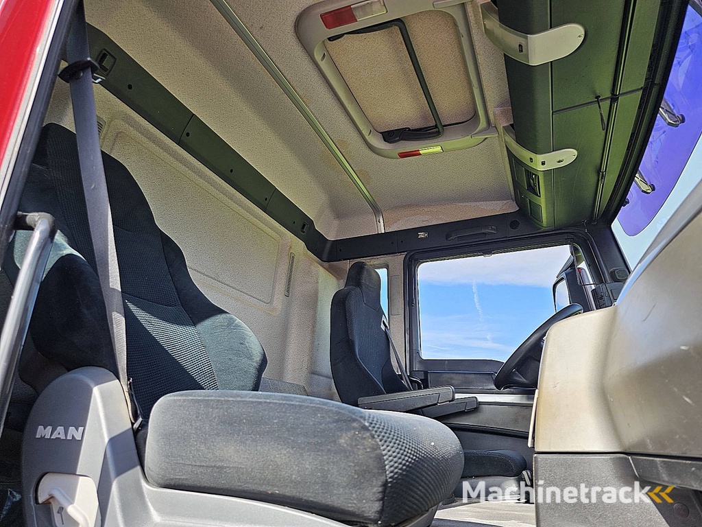 M.A.N. 26.400 TGS 6x2 ll steeraxle