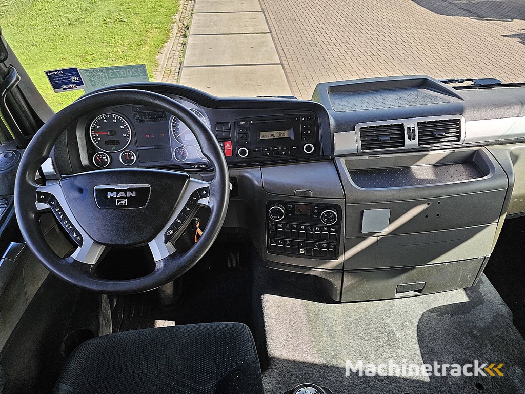 M.A.N. 26.400 TGS 6x2 ll steeraxle