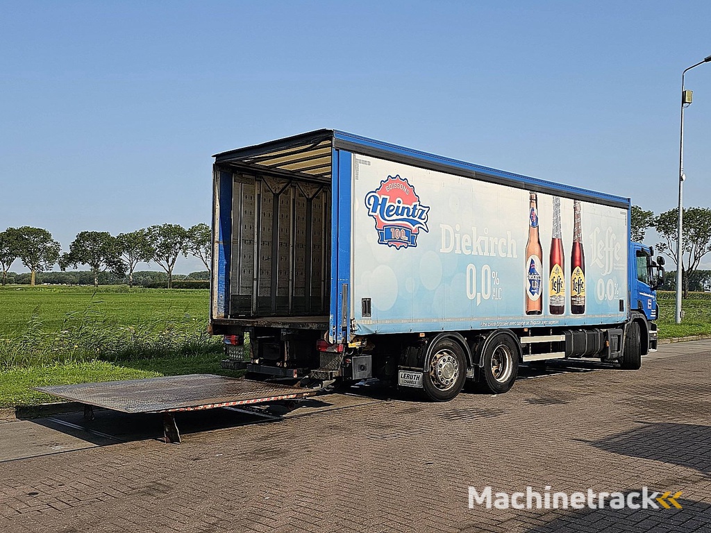 SCANIA P360 2500 kg lift