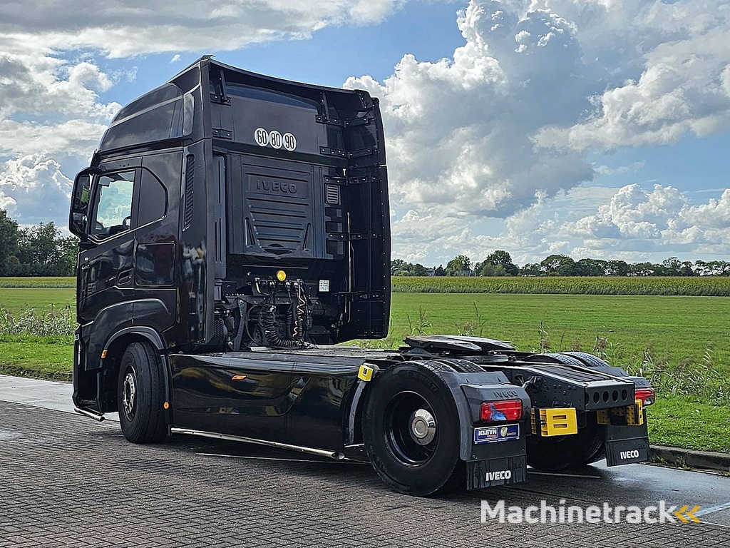 IVECO S-WAY AS440S51 2x tank,frigo