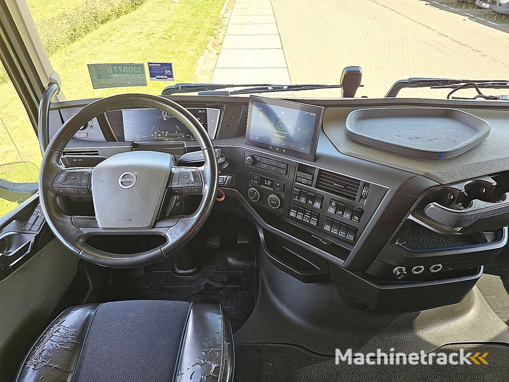 VOLVO FH 500 retarder led 2x tank