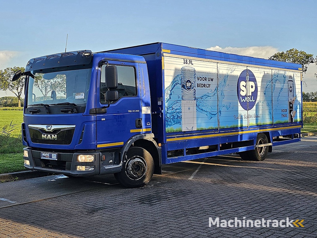 M.A.N. 12.190 TGL airco 3 seats navi