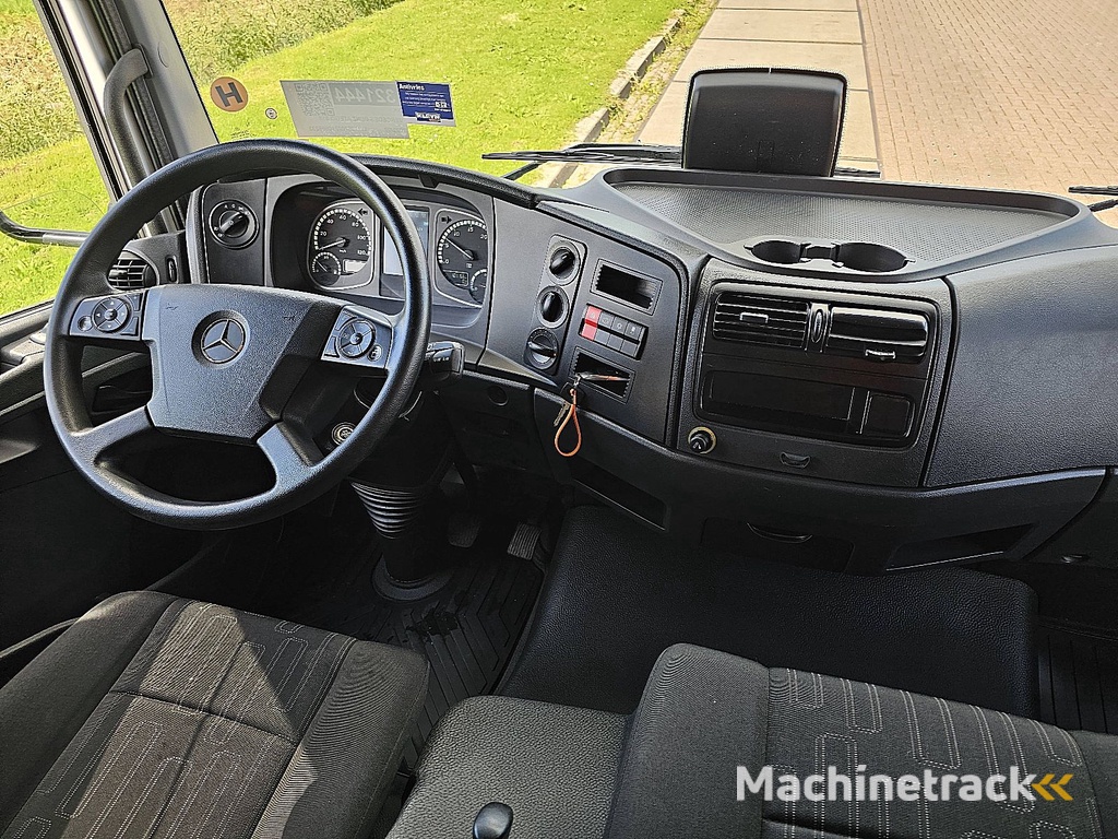MERCEDES-BENZ ATEGO 818 taillift airco