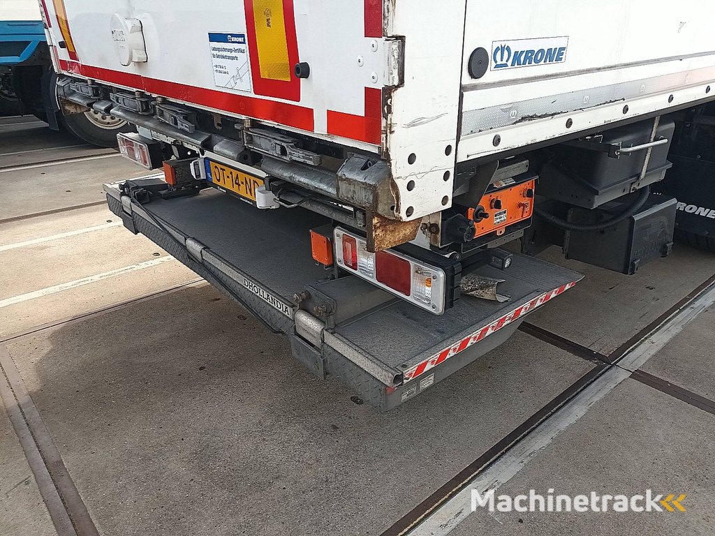 KRONE SD DRYLINER 2t taillift lbw klep