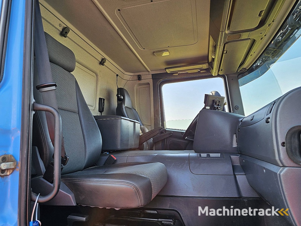 SCANIA P250 4x2mlb airco wb 590