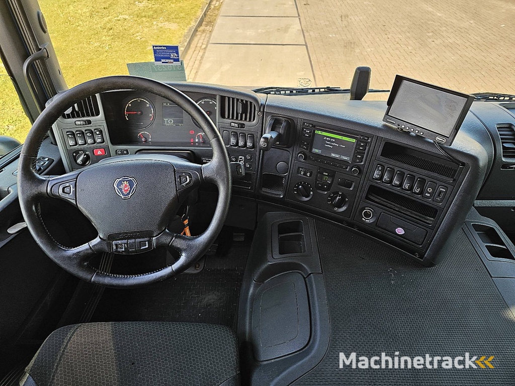 SCANIA P250 4x2mlb airco wb 590