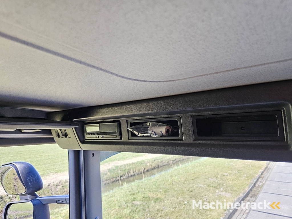 SCANIA P250 4x2mlb airco wb 590