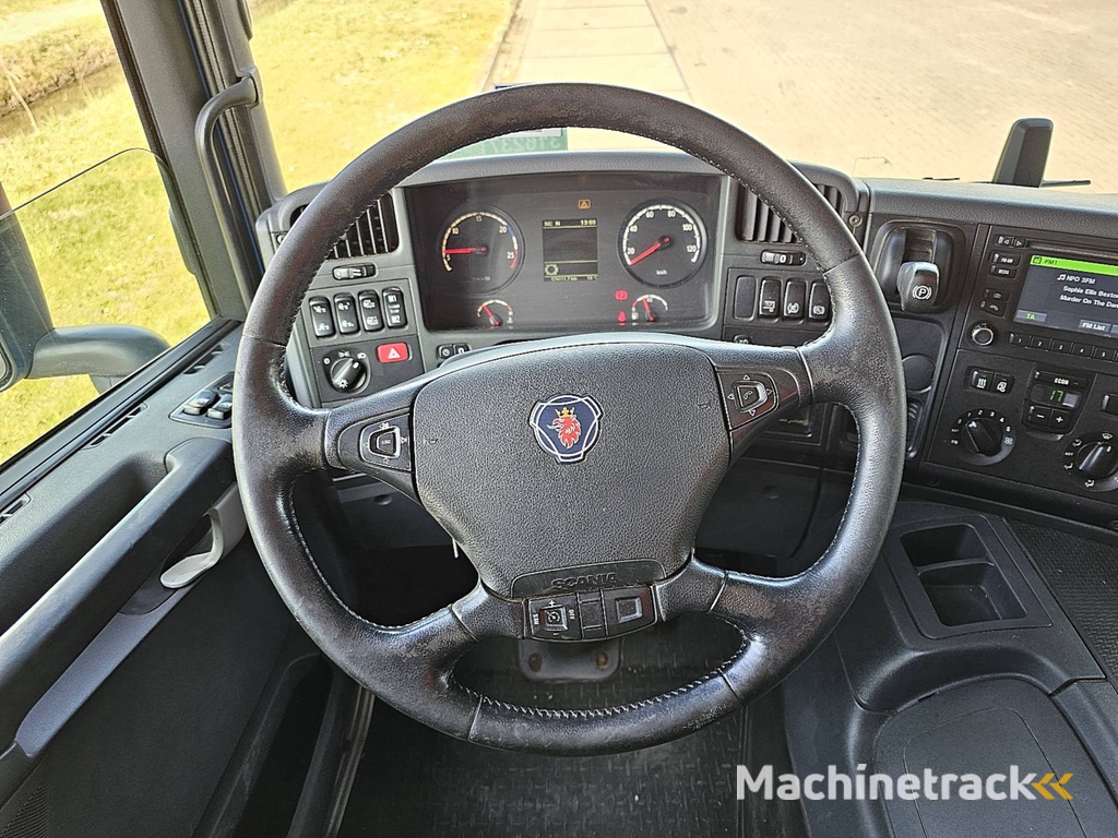 SCANIA P250 4x2mlb airco wb 590