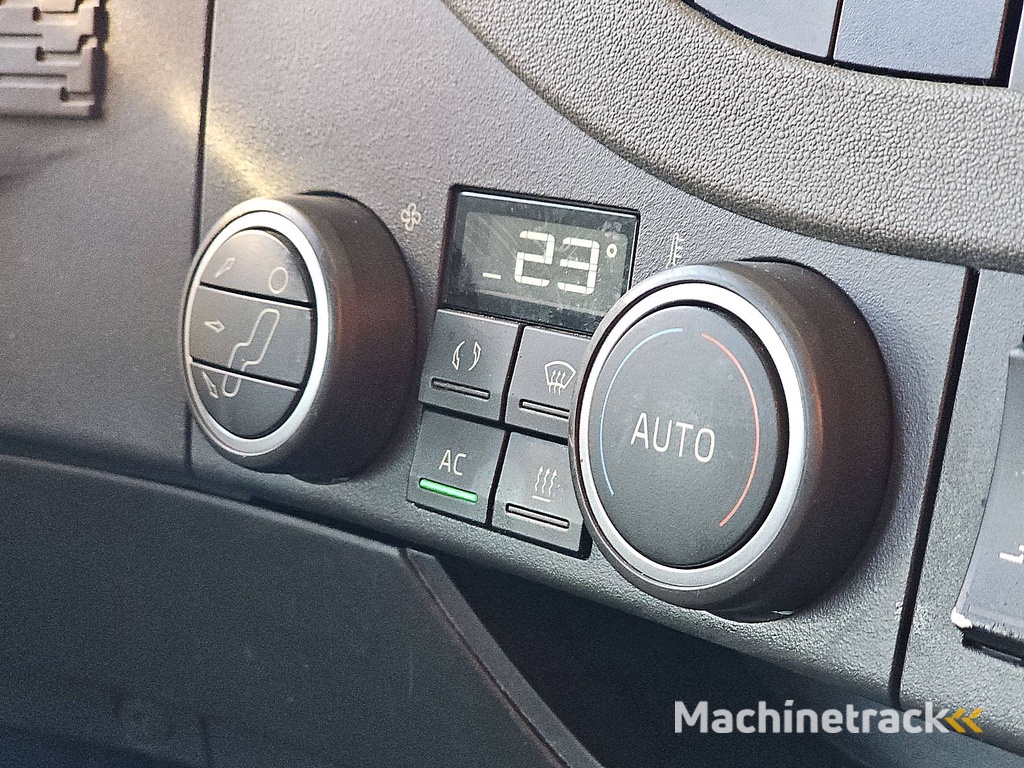 VOLVO FH 500 6x2 steered pto+hydr