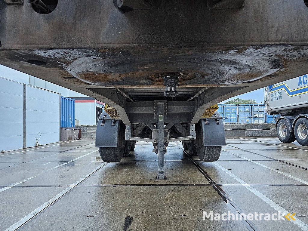 CARNEHL 26M3 THERMOMULDE isolated alcoa's