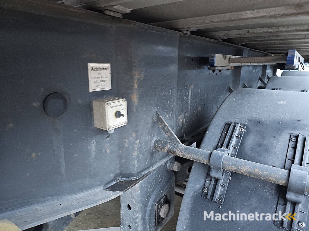 CARNEHL 26M3 THERMOMULDE isolated alcoa's