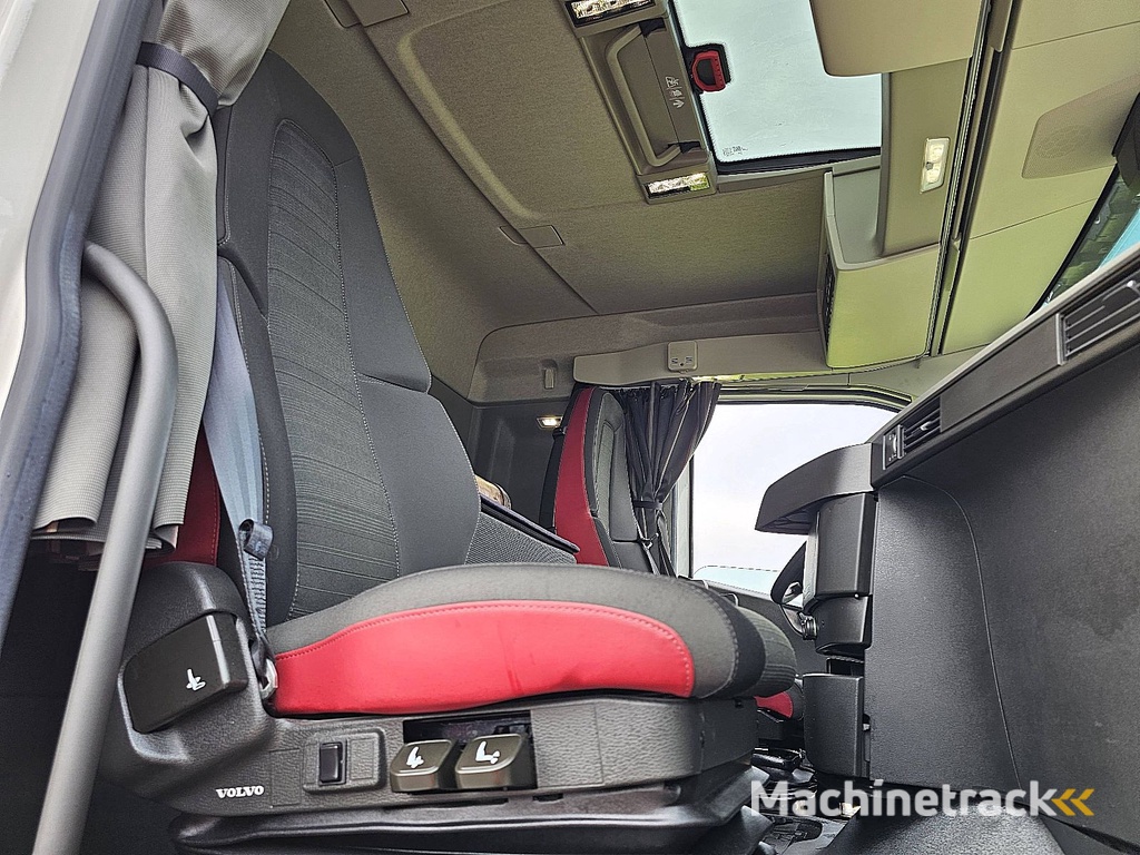 VOLVO FH 500 6x2 steered pto+hydr