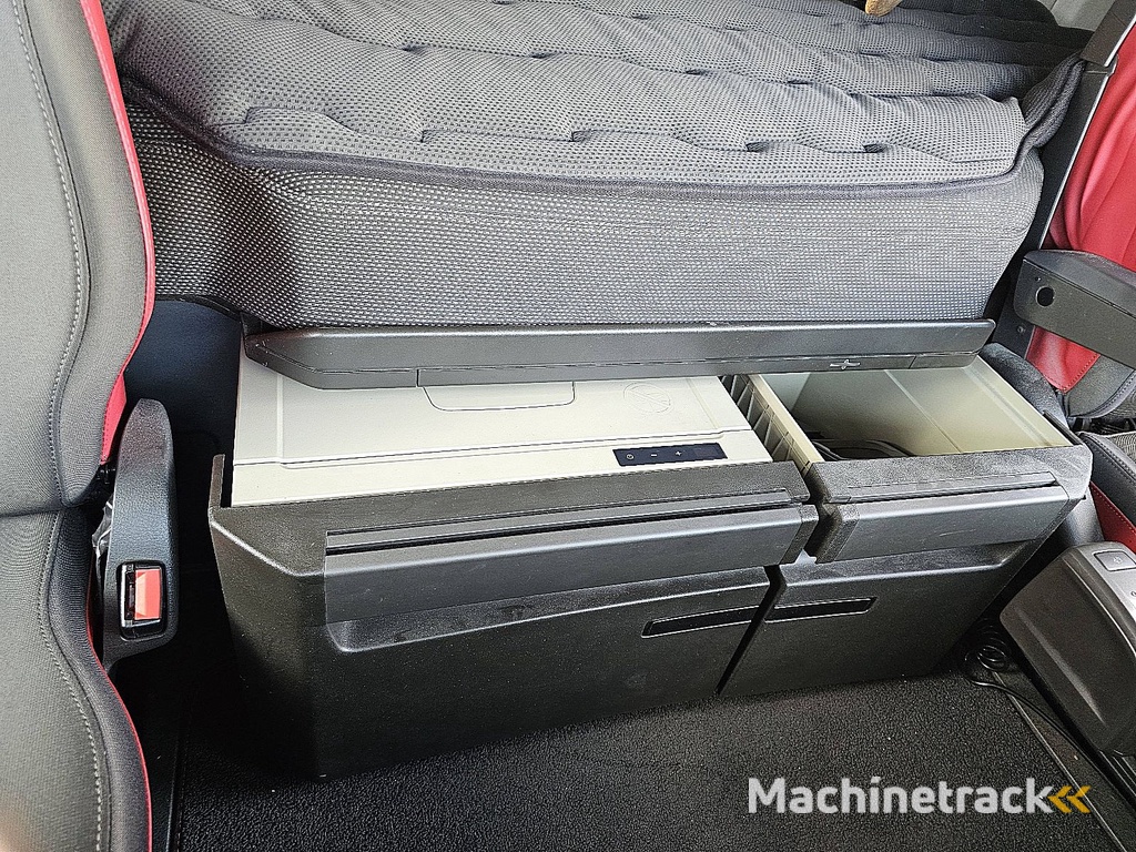 VOLVO FH 500 6x2 steered pto+hydr