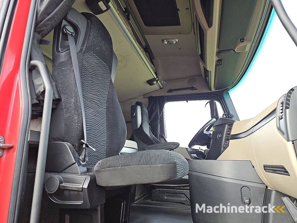 MERCEDES-BENZ ACTROS 1848 LS