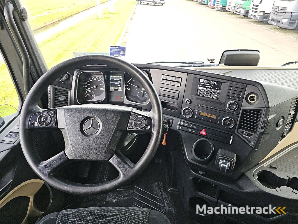 MERCEDES-BENZ ACTROS 1848 LS