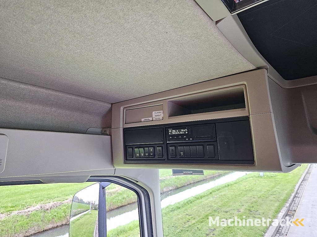 VOLVO FH 500 6x2 steered pto+hydr