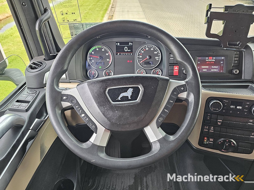 M.A.N. 18.460 TGX xxl mega ret. 1210l