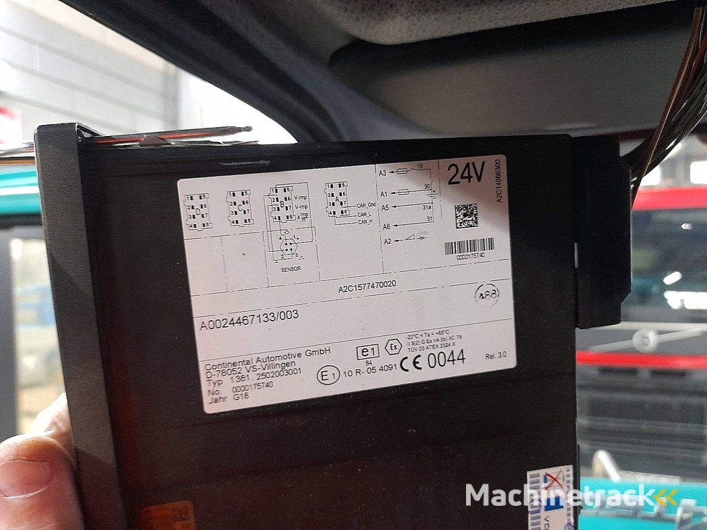 MERCEDES-BENZ ATEGO 1221