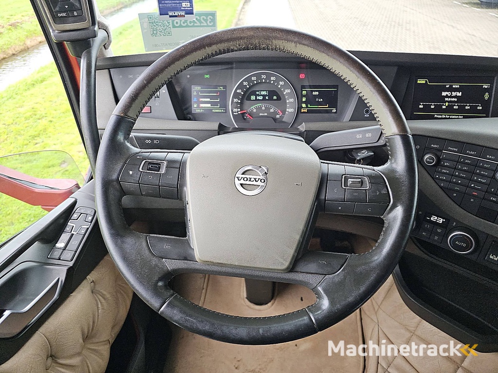 VOLVO FH 540 6x2 xenon