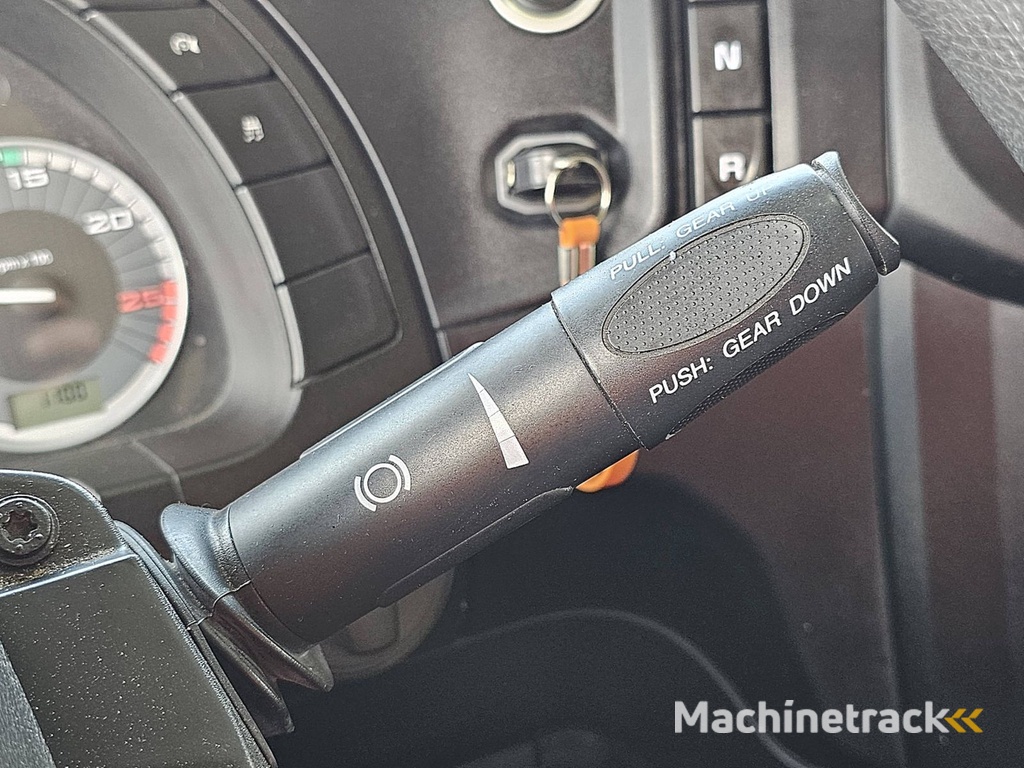 IVECO S-WAY AS440S48 navi fridge skirts