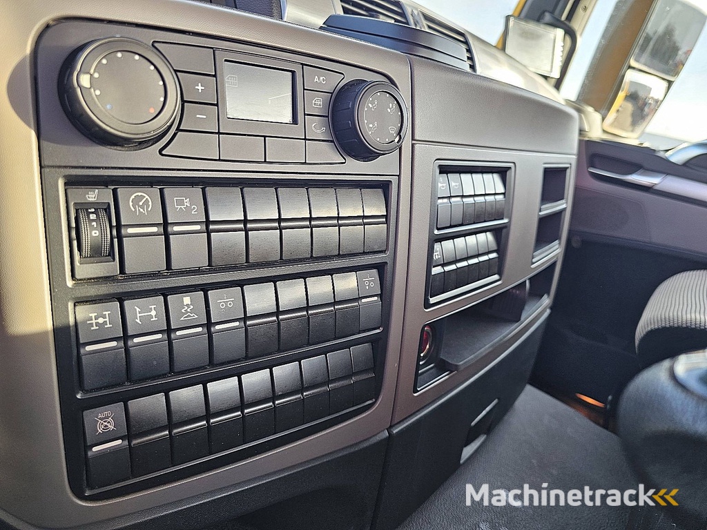 M.A.N. 26.430 TGS kipphydr