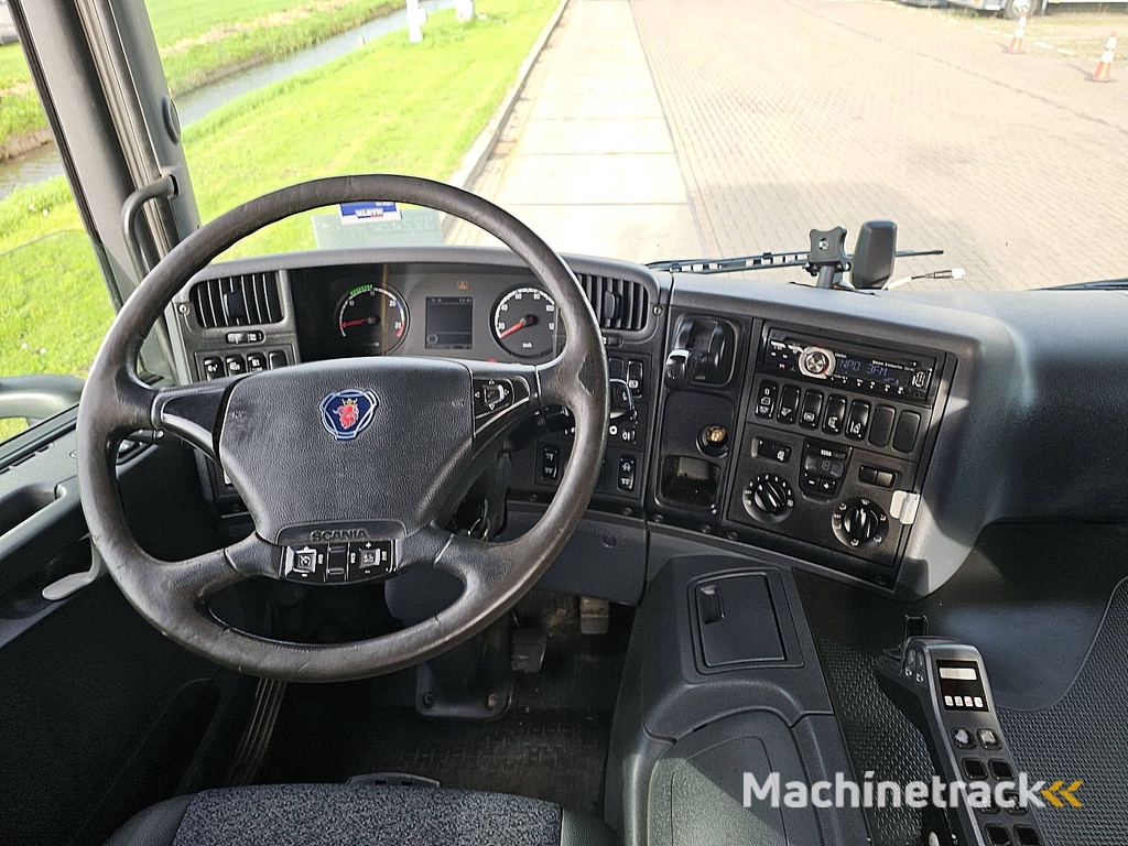 SCANIA P410 multilift