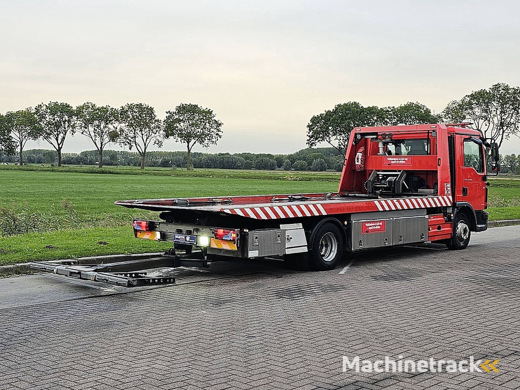 M.A.N. 12.220 TGL bottie platform+tow