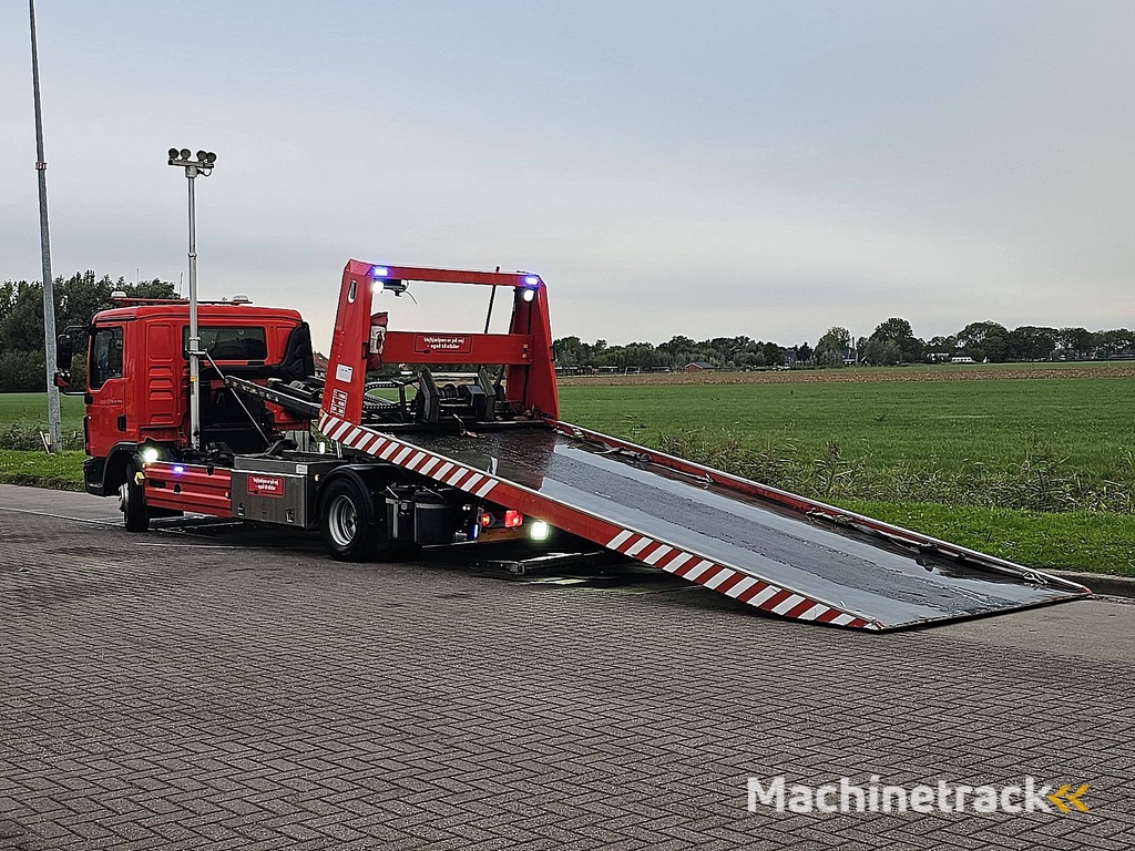 M.A.N. 12.220 TGL bottie platform+tow
