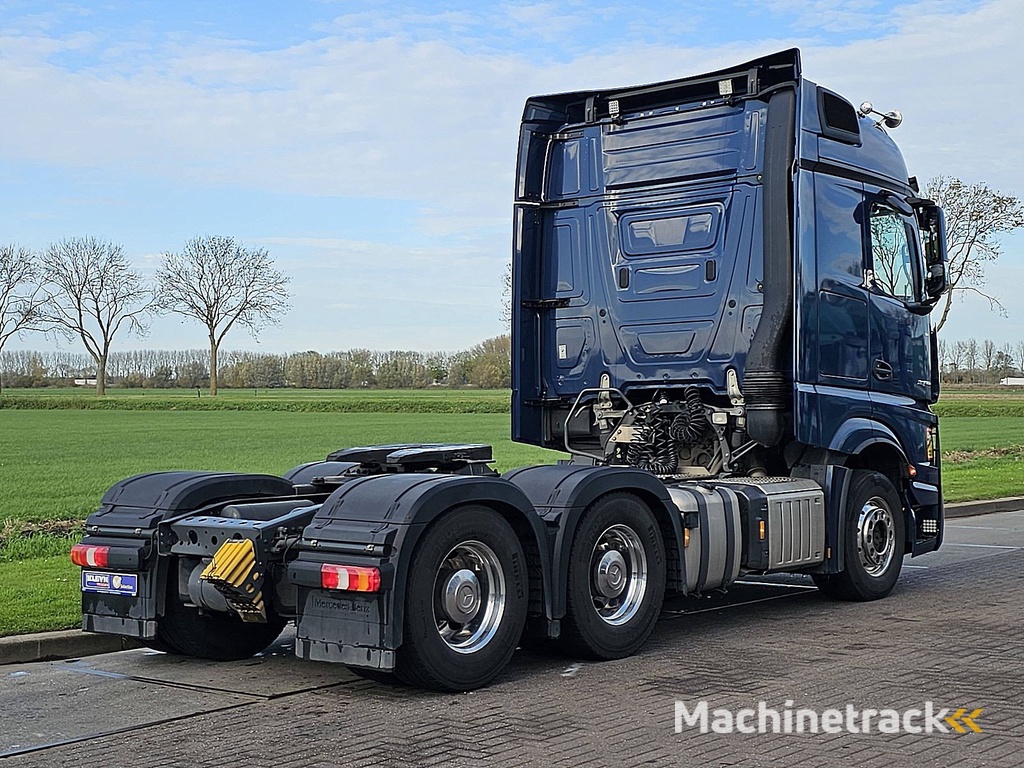 MERCEDES-BENZ ACTROS 2663