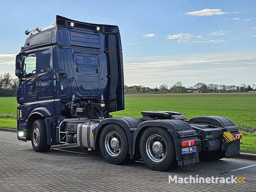 MERCEDES-BENZ ACTROS 2663