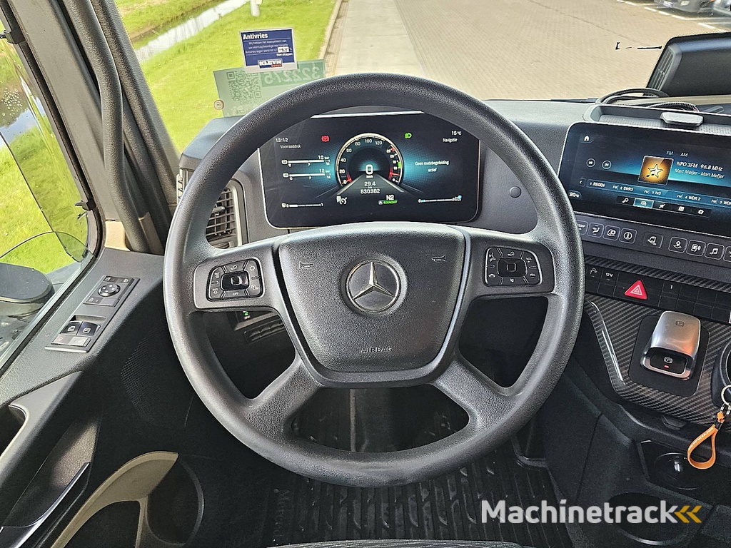 MERCEDES-BENZ ACTROS 2663