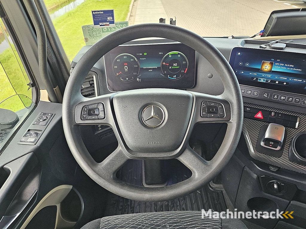 MERCEDES-BENZ ACTROS 2663