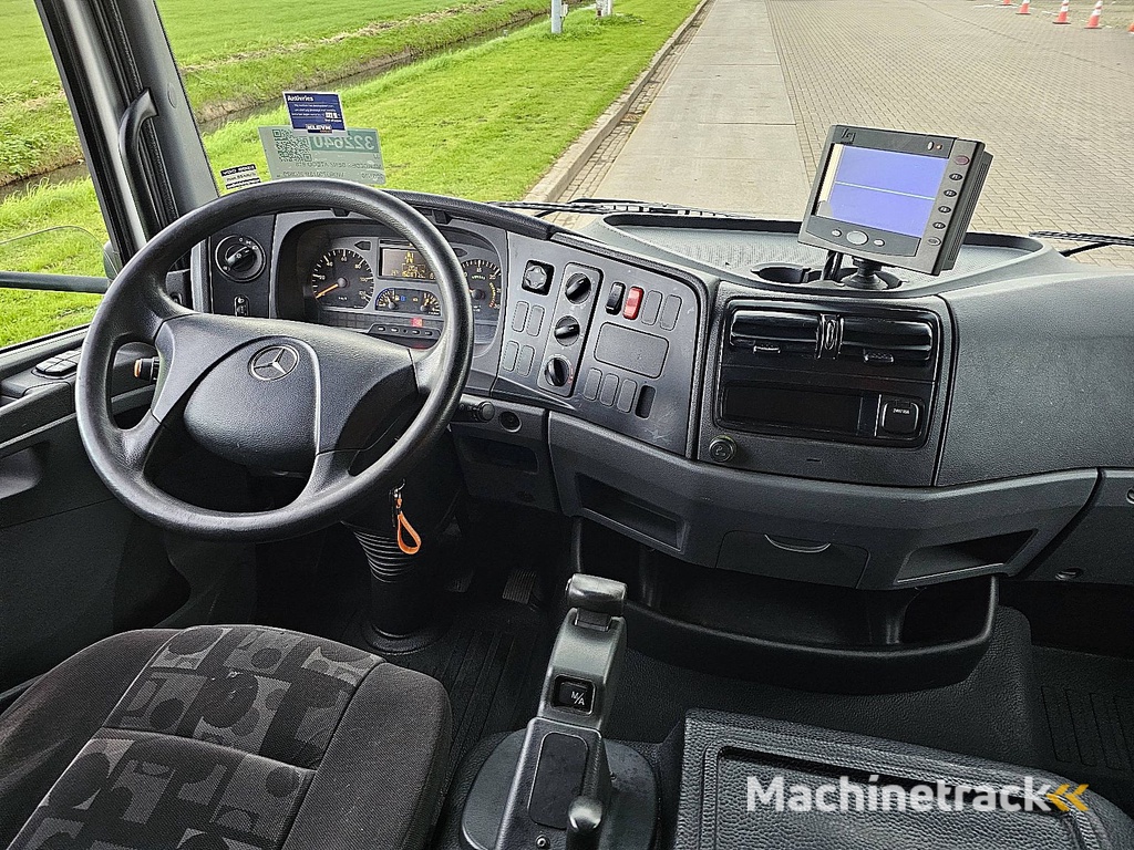 MERCEDES-BENZ ATEGO 818