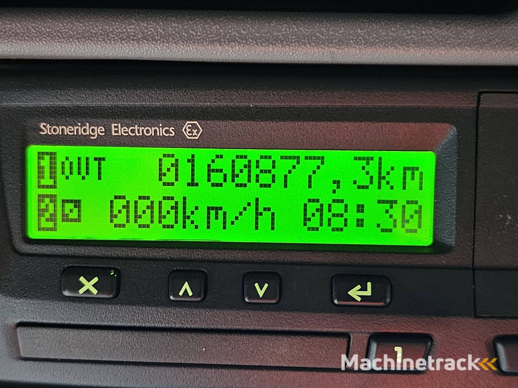 MERCEDES-BENZ ATEGO 818