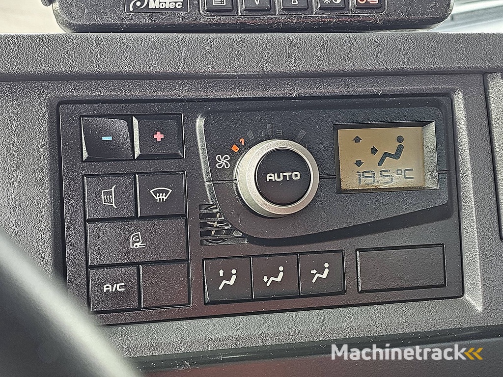 RENAULT C 430 hiab 228 e5