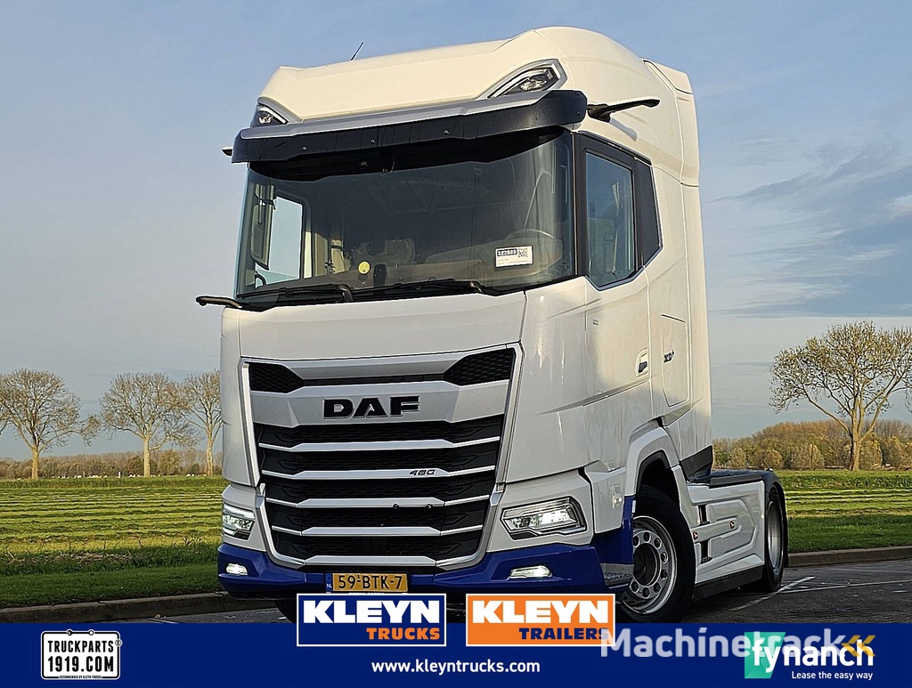 DAF XG+ 480 xg+ 2x tank skirts