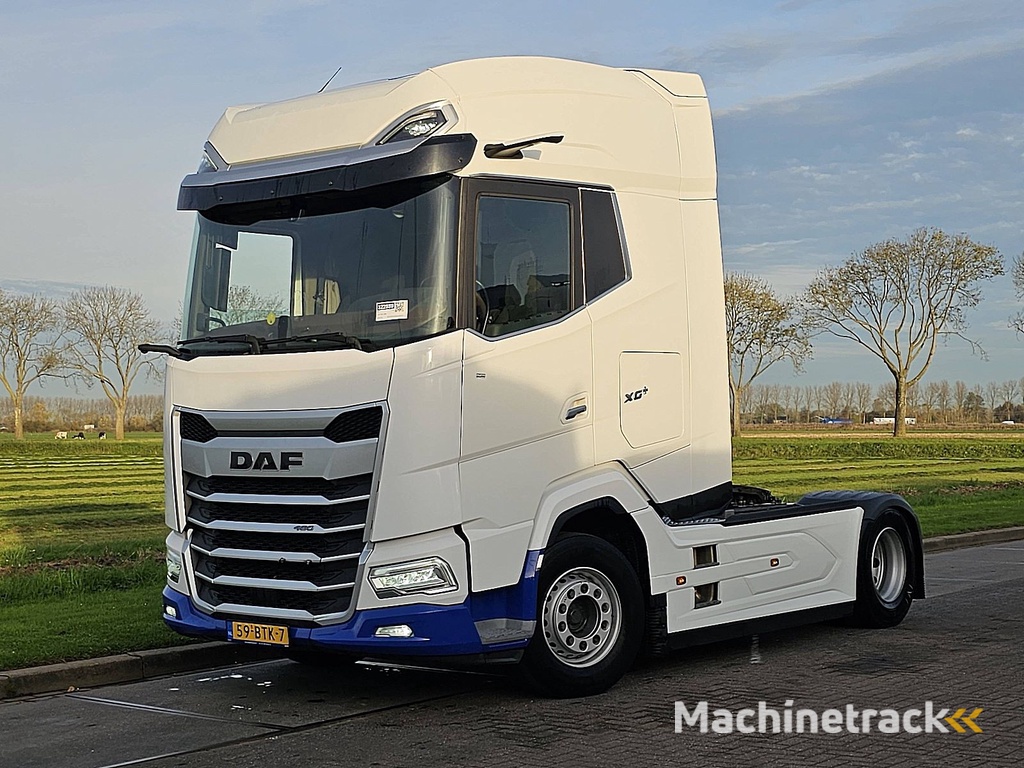 DAF XG+ 480 xg+ 2x tank skirts