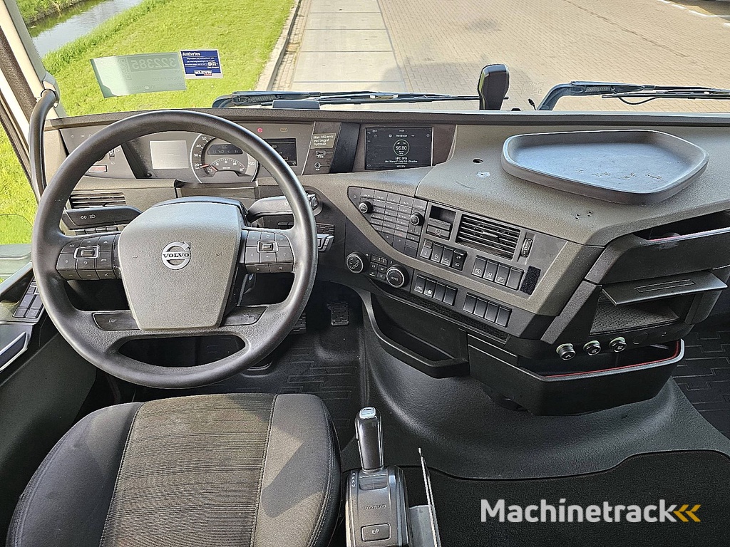 VOLVO FH 500 6x2 steered pto+hydr