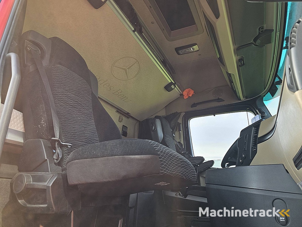 MERCEDES-BENZ ACTROS 1848 LS