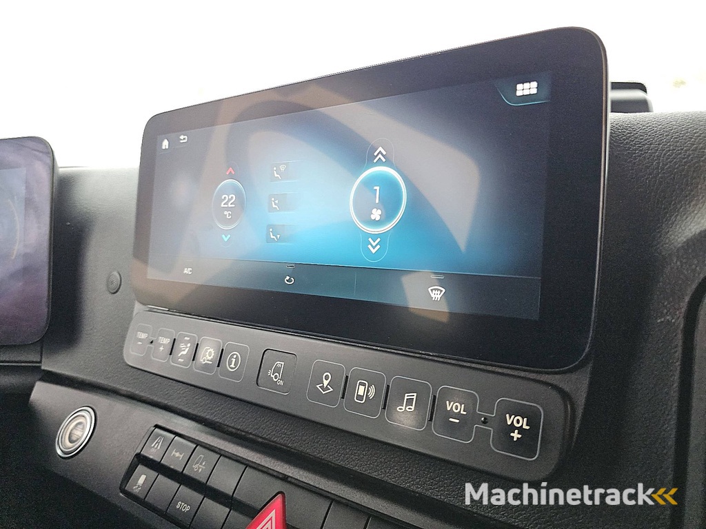 MERCEDES-BENZ ACTROS 2133 MP5