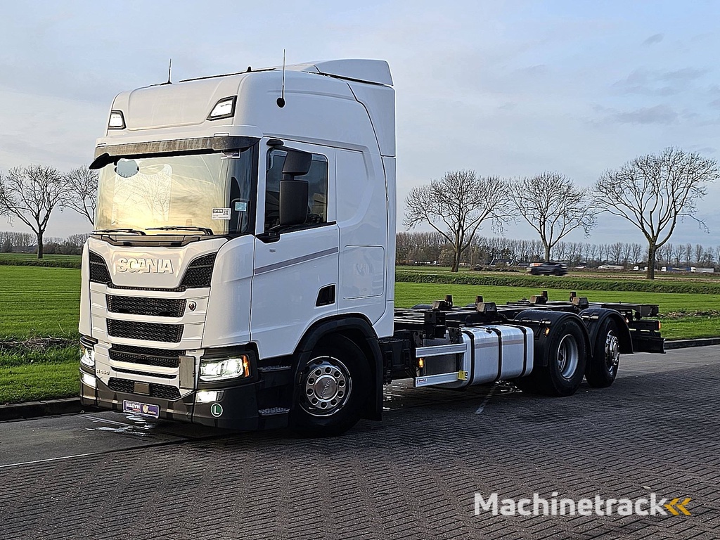 SCANIA R450