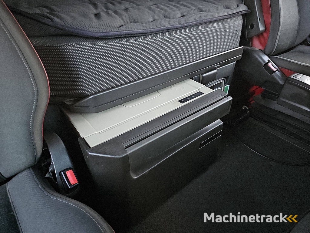 VOLVO FH 500 6x2 steered pto+hydr