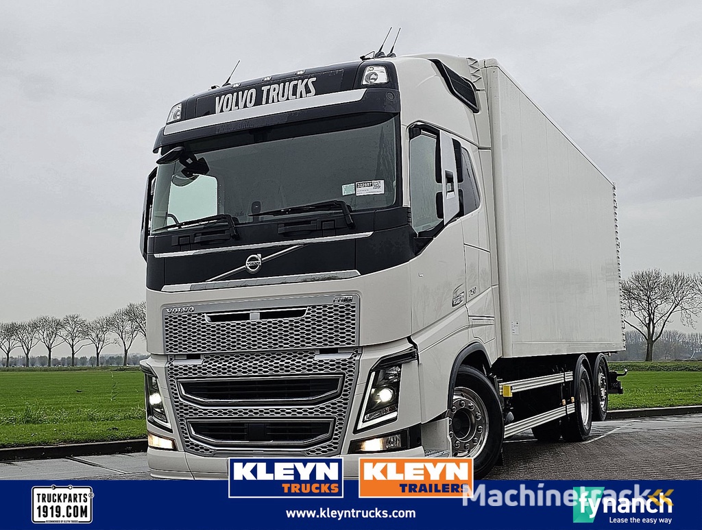 VOLVO FH 16.750 6x2*4 4 seats 154tkm