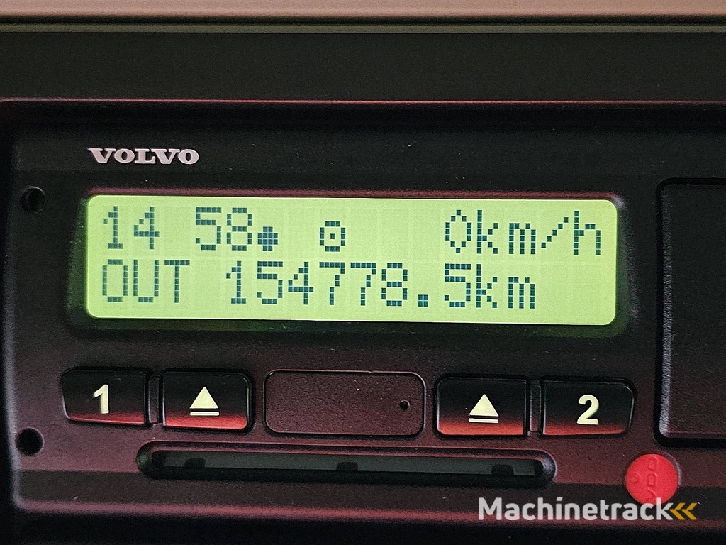 VOLVO FH 16.750 6x2*4 4 seats 154tkm