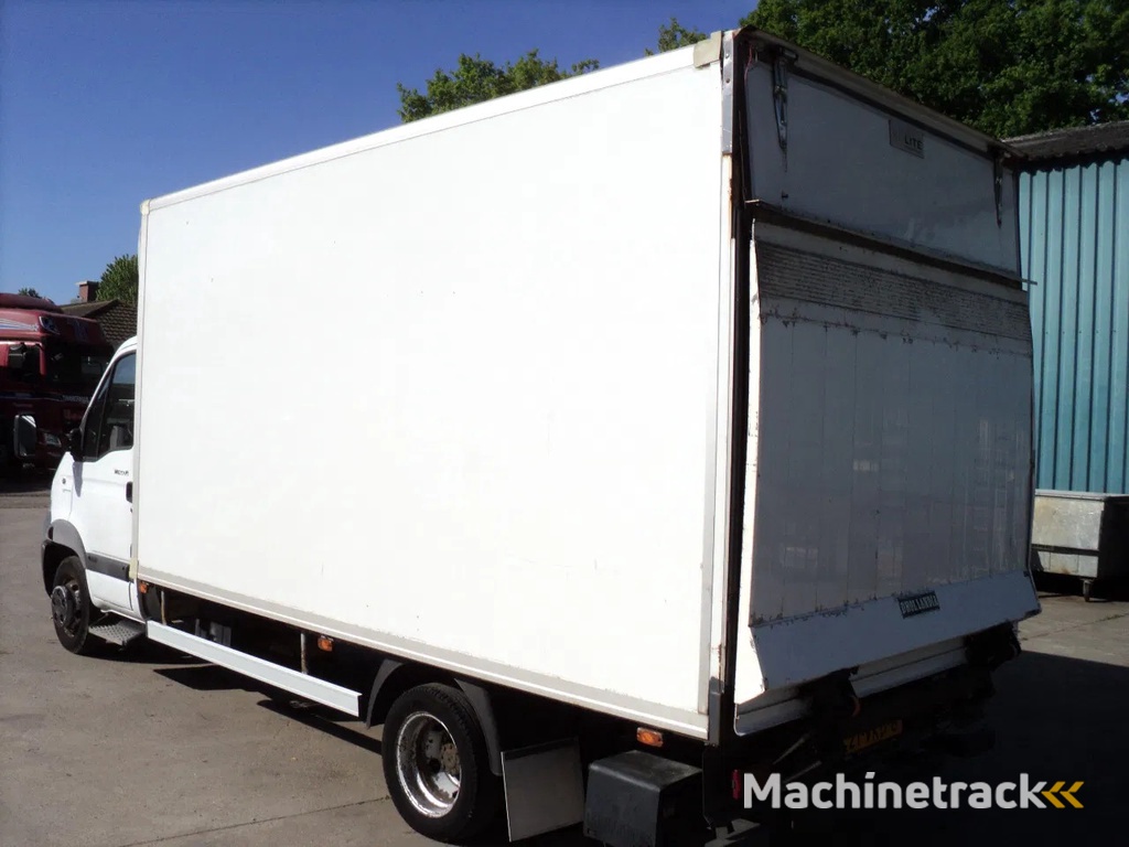 Renault Mascott 130-35 HANDGESCHAKELD